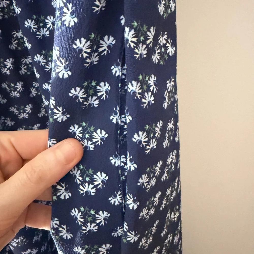Hill House Home the Louisa Nap Dress in Navy Blue Posey Ditzy Floral Size Small - Picture 8 of 16